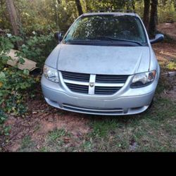 2005 Dodge Grand Caravan 