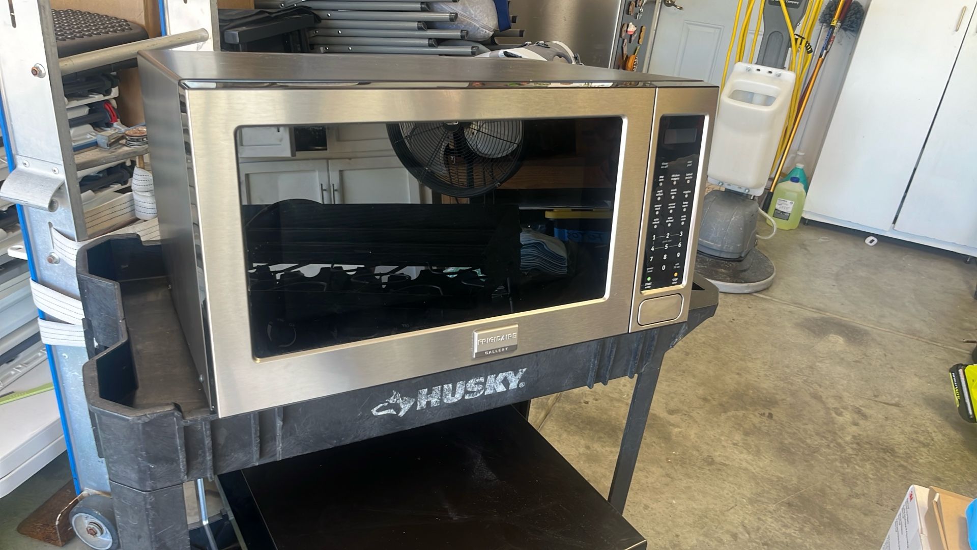 Frigidaire Microwave 