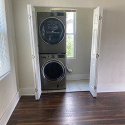 Washer And Dryer Set 