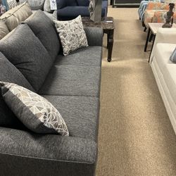 Stylish Cozy Couch 