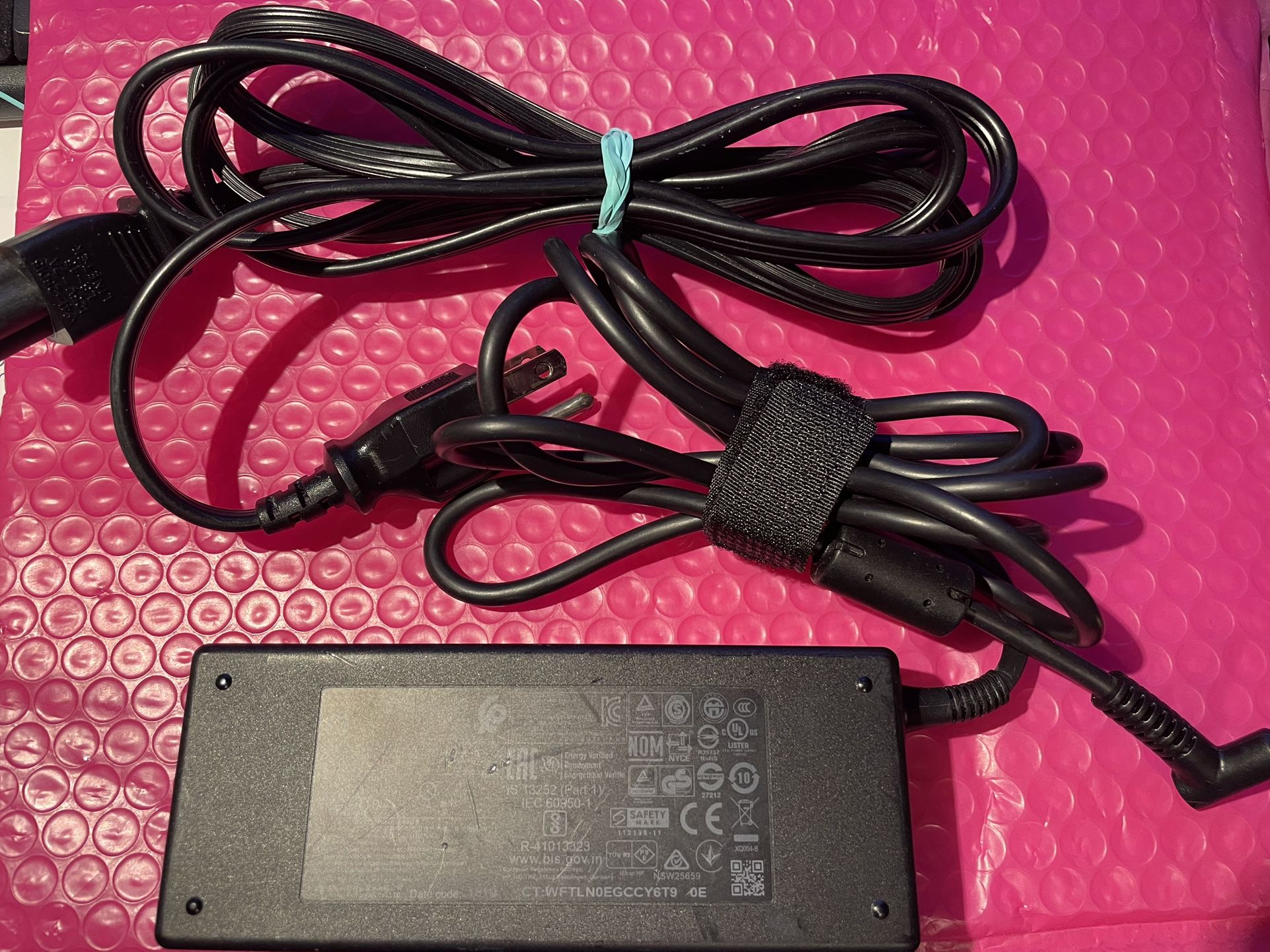 HP PPP012C -S 19.5V 4.62A 90W genuine, original AC power adapter charger