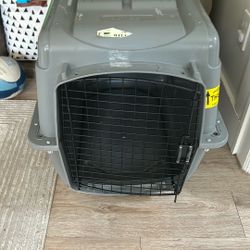 Medium Dog Crate 