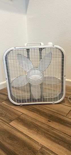 Lasko box Fan