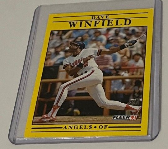 1991 Fleer Dave Winfield #329 California Angels Baseball Card