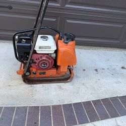 Mikasa Multiquip Vibrating Plate Compactor Honda Engine 