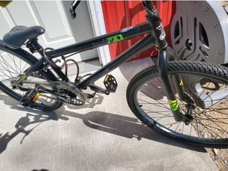 24  Tony Hawk BMX Bike