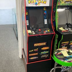 40th Anniversary PAC Man Arcade Machine 