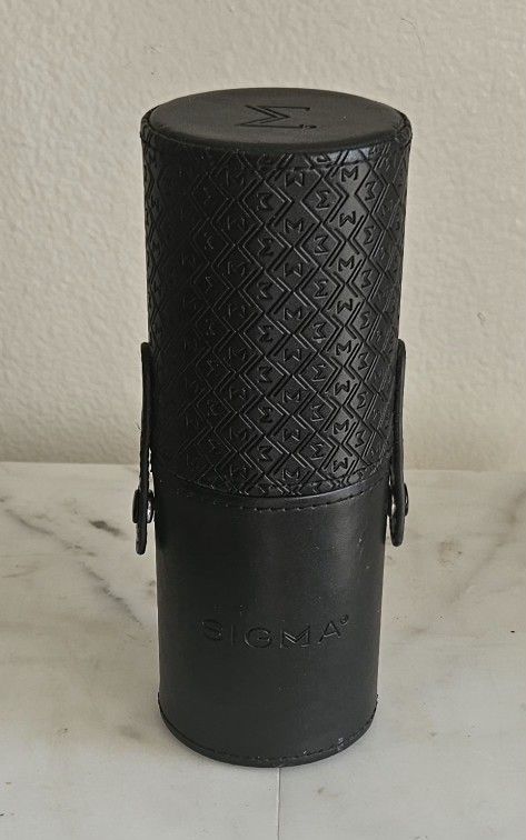 SIGMA   Beauty Brush  Holder   Travel Case  Snap Button  Close   Black   9.5"