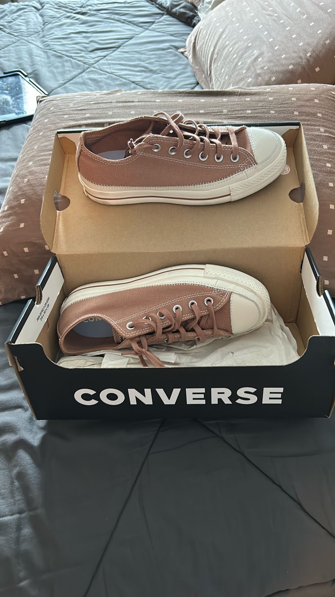 Converse