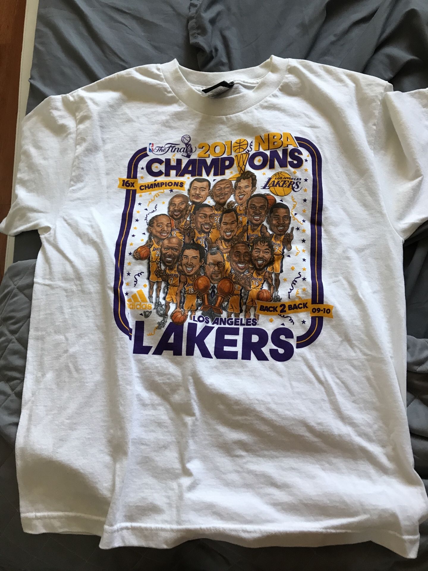10 Back2back Lakers Champs Shirt Big Heads Vintage For Sale In Los Angeles Ca Offerup 10 Back2back Lakers Champs Shirt Big Heads Vintage For Sale In Los Angeles Ca Offerup