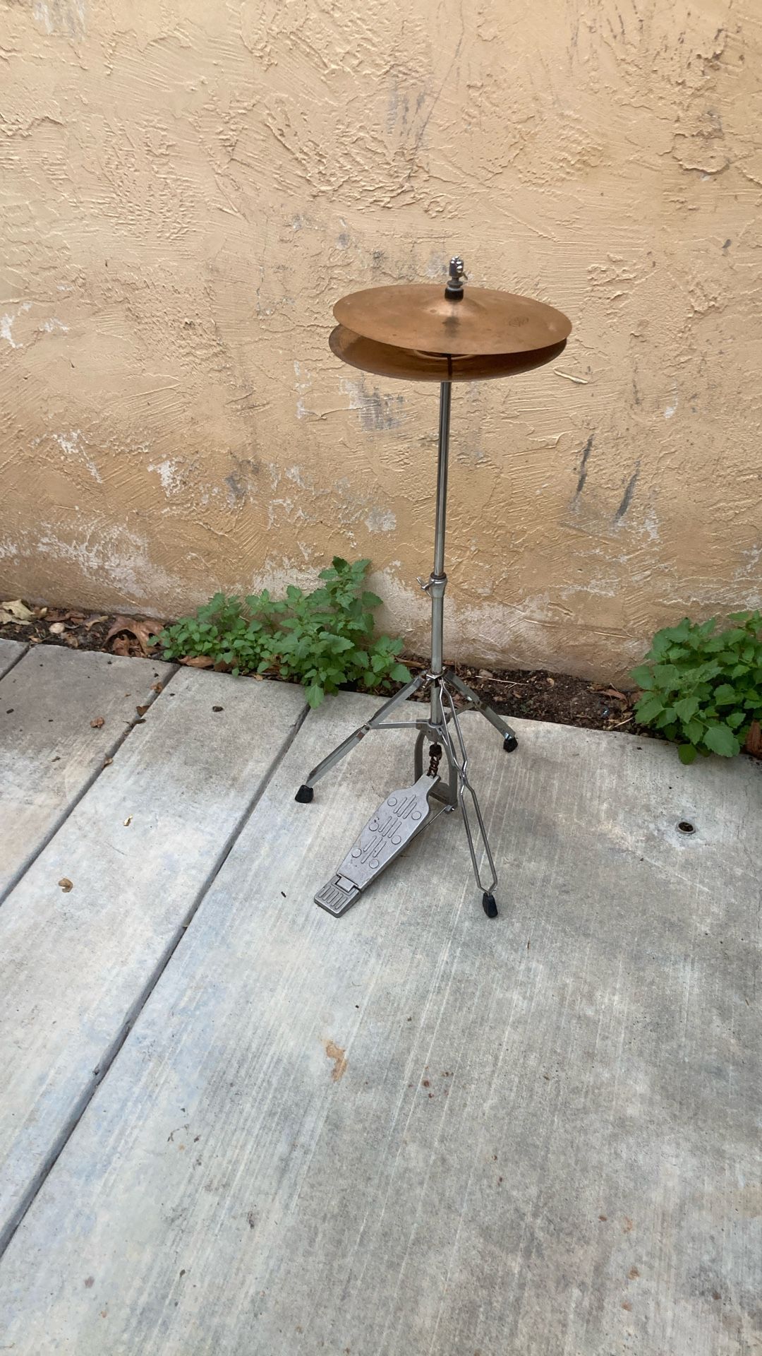 Zildjian hi hat with stand