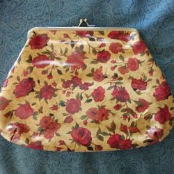 Patricia Nash Large Tan With Red Rose Wallet /Coin Purse