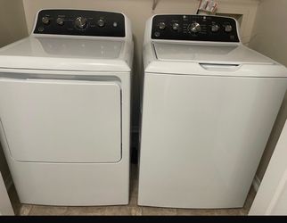GE Washer & Dryer Set – $500