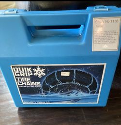 QUIK GRIP TIRE CHAINS-NEVER USED
