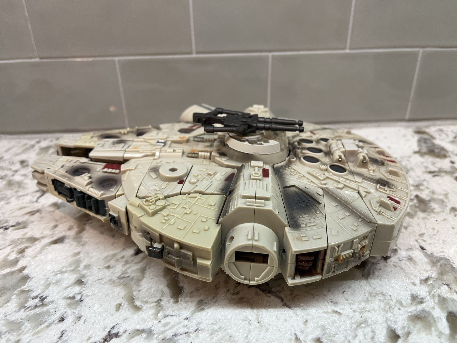 Hasbro Millennial Falcon Transformer