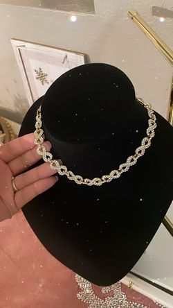 Women Infinity Necklace