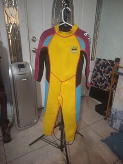 Size L 120/60 Kids Boys  Girls 2.5mm Sail Wetsots.