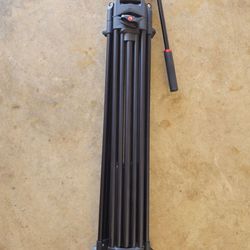 VILTROX VX-18M  Tripod with Fluid Drag Head