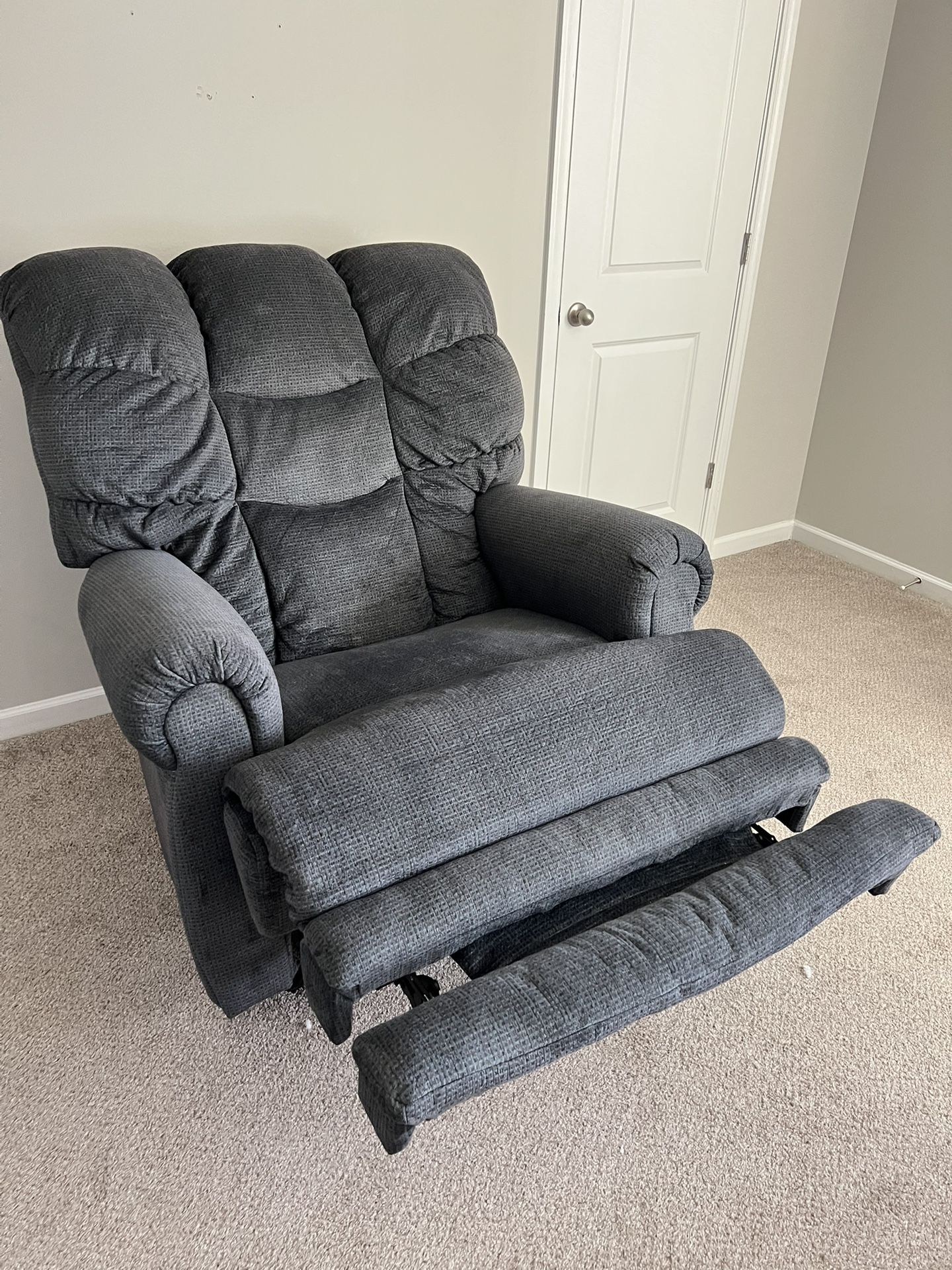 Big Recliner