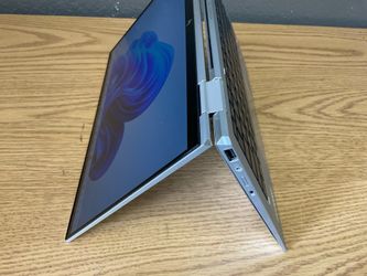 HP Elitebook x 360  model 1030 G8, i7-11th Gen