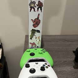 Xbox one S with used and brand new unused controller