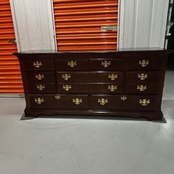 Mahogany Eight Drawer Dresser