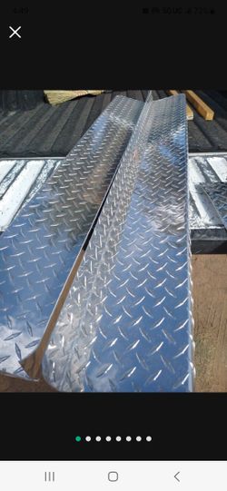 Running Boards  Dee Zee Aluminum 