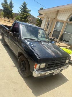 1990 Nissan Pickup