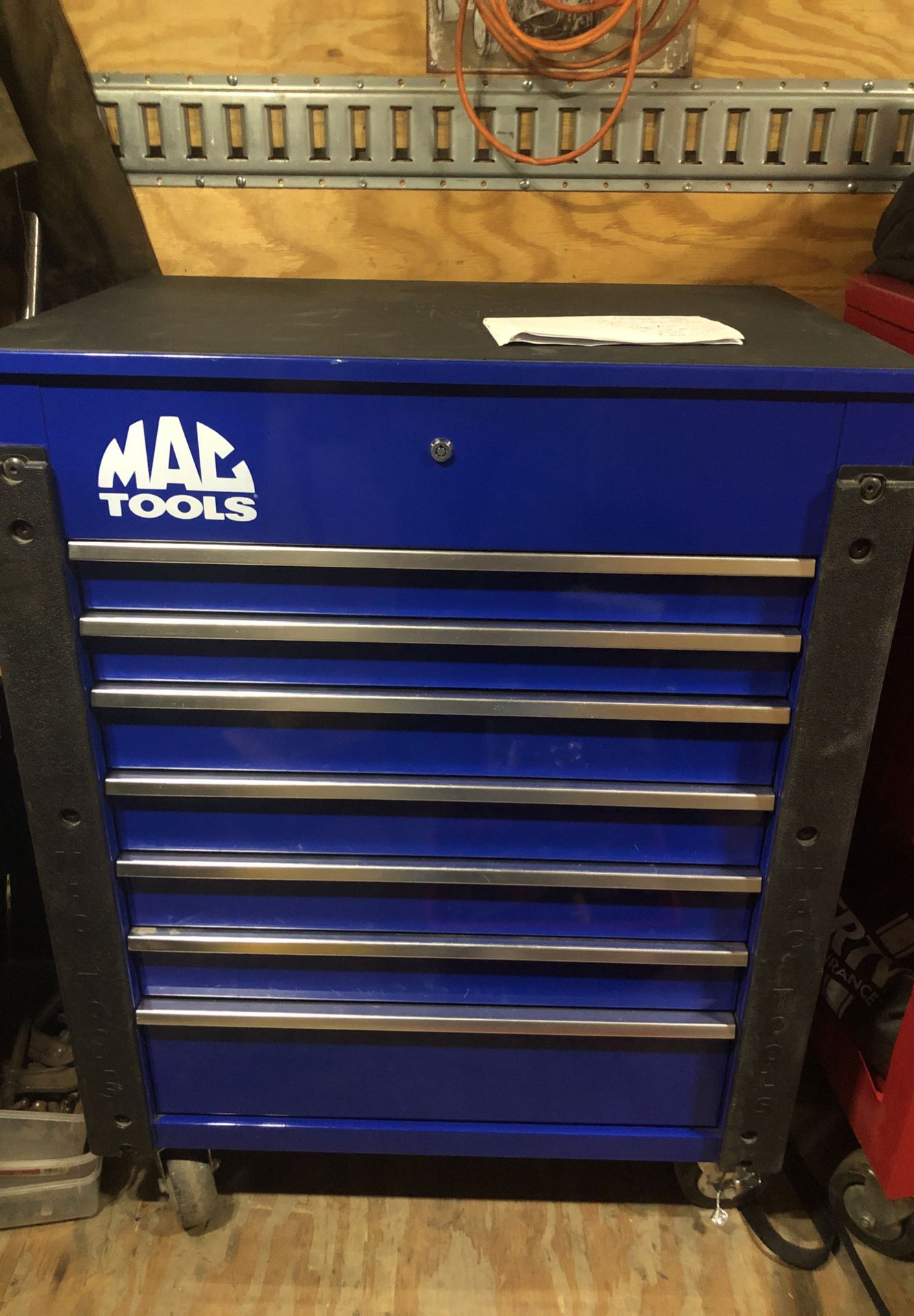 MAC tool kart 7 drawer