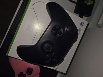 Special edition Xbox with two remotes!!!