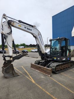 Bobcat E85 (Cabbed Mini Excavator)