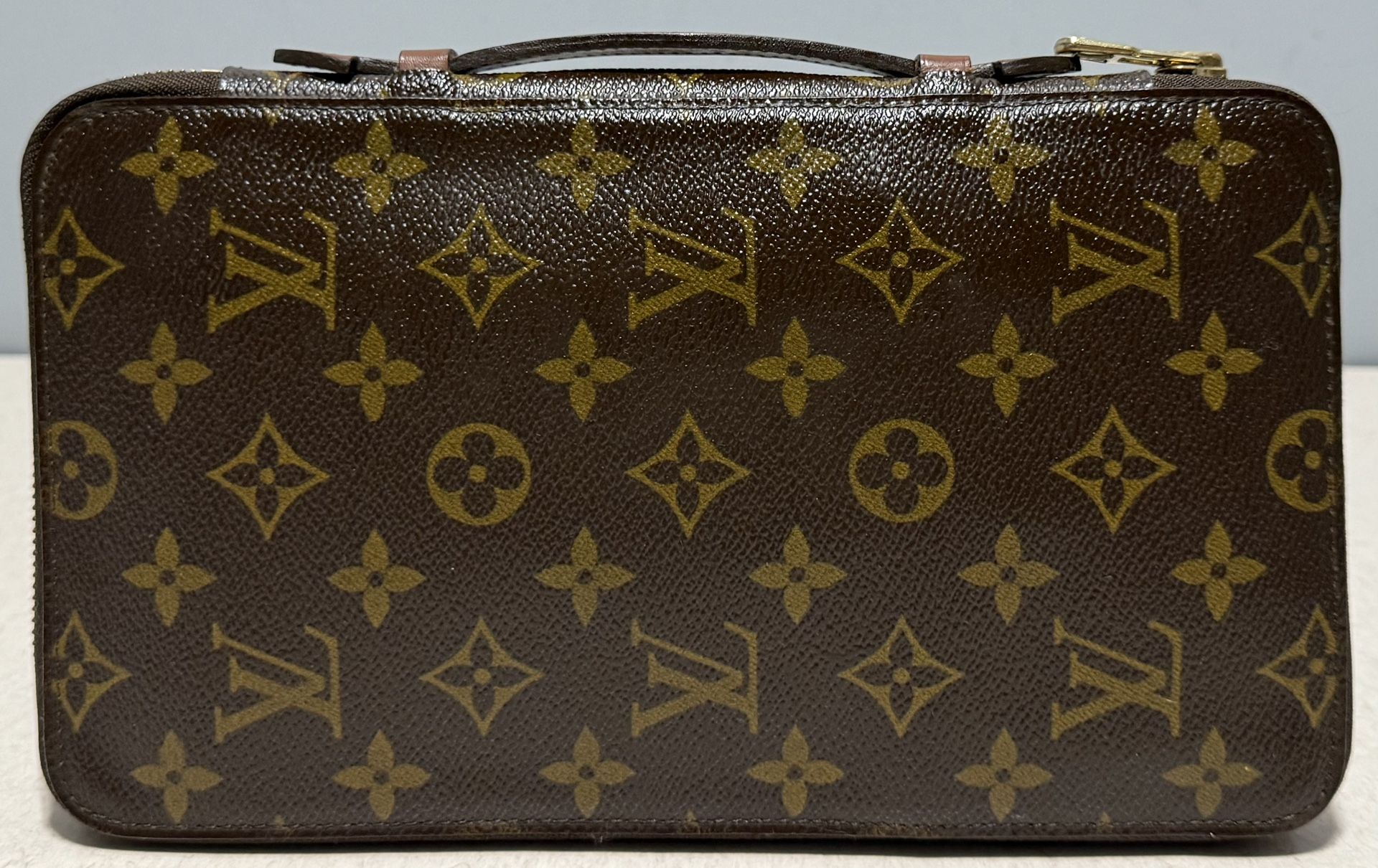 LOUIS VUITTON Monogram Escovedo Travel Case Long Wallet