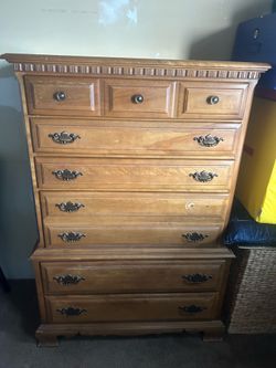 Dresser