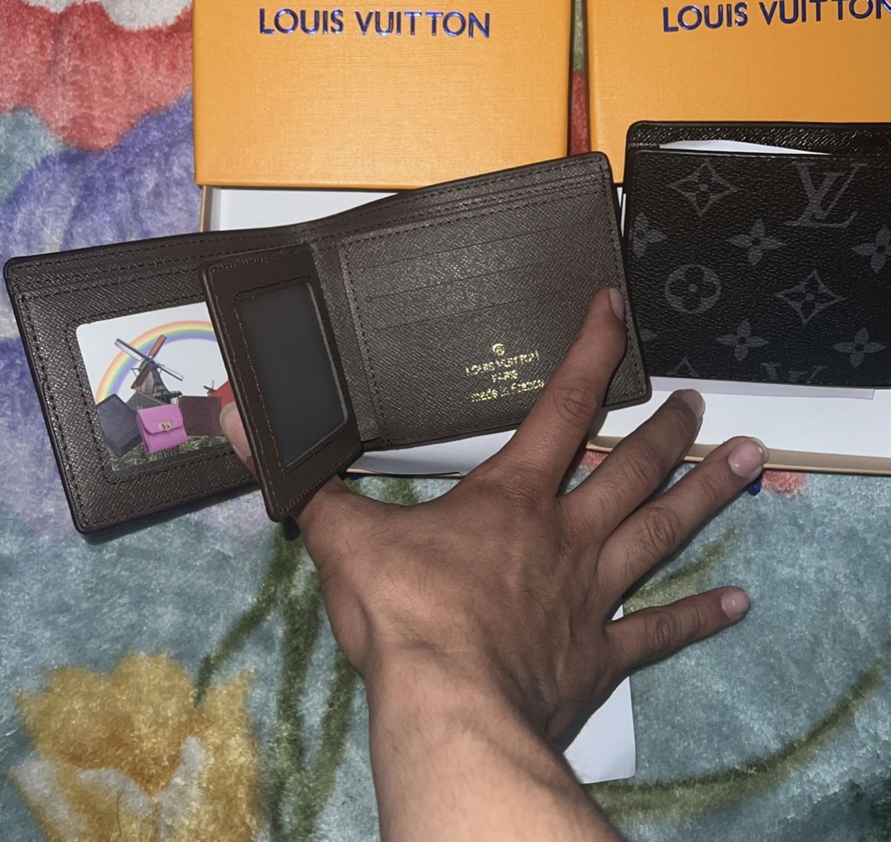 Blue And Black Louis Vuitton Money Clip for Sale in Los Angeles, CA -  OfferUp