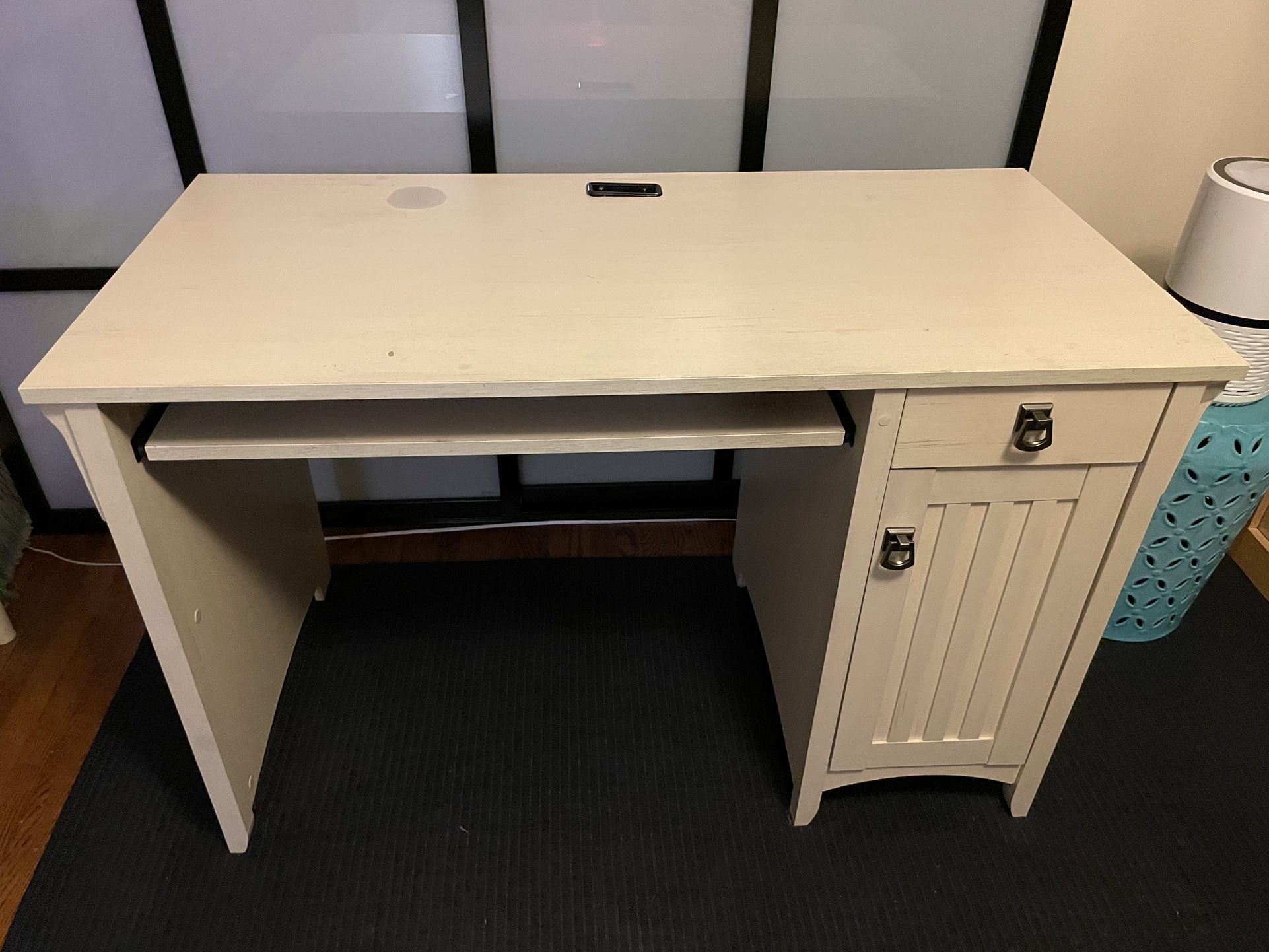 Office Desk (PENDING)