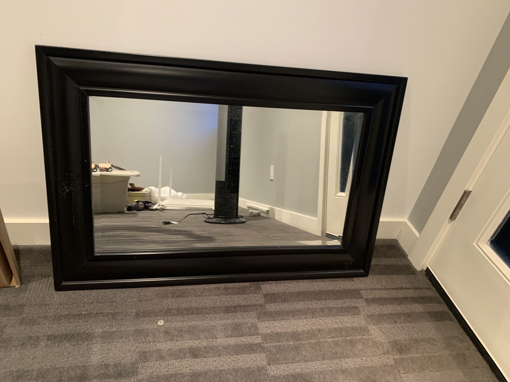 35 X 24 Wall Mirror