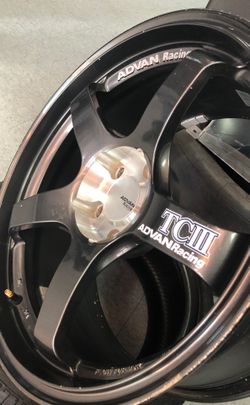 Advan racing rims 5x114 (18in)