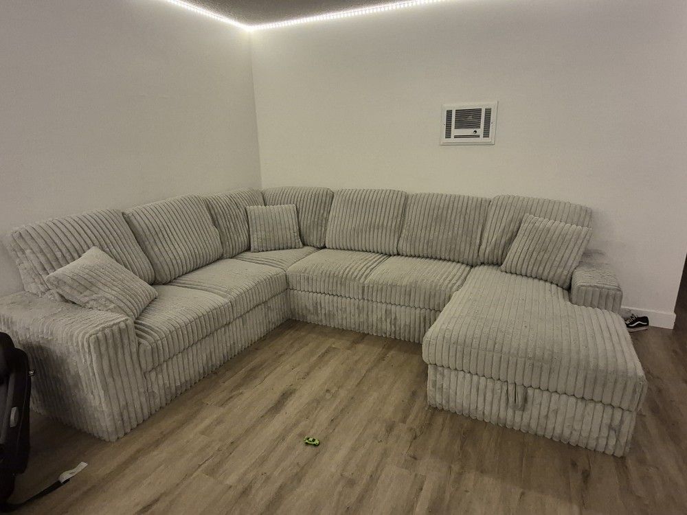 Sectional Couch