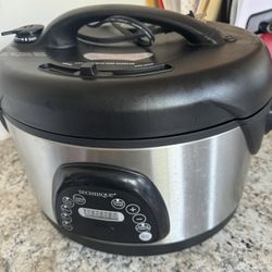 Pressure Cooker