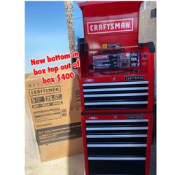 New  Rolling Tool Box Craftsman bottom part is in box has a ding from shipping top box is out of box has couple scruffs see picture comes with keys