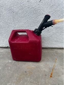Used 2 gall gas can