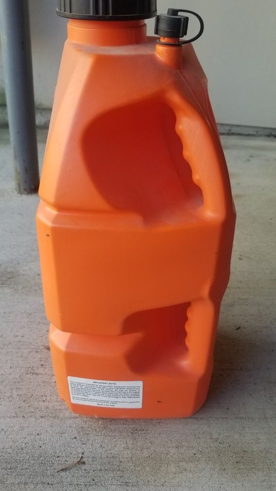 Ez hold fuel tank brand new for Sale in Issaquah, WA OfferUp