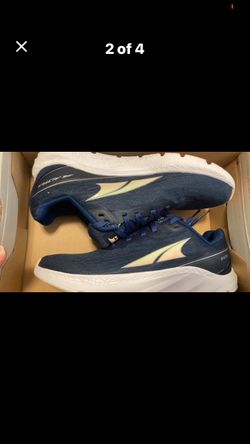 Women’s shoes