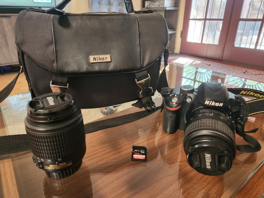Nikon D3200 Camera Kit