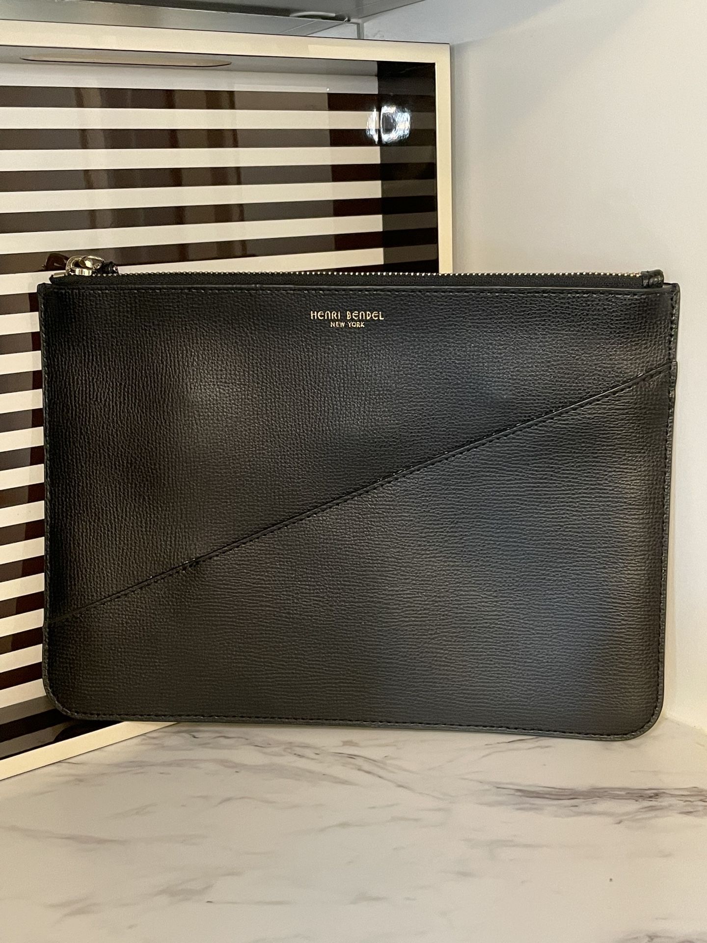 Henri Bendel Clutch,All Products : American Fashion Style Bags On Sale