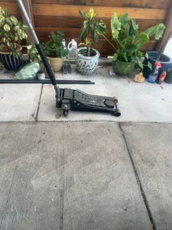 Floor jack