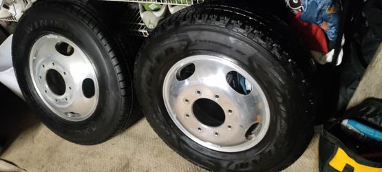 2 Good UsedLT245/75/R17 F350 Front Rims ALCOA