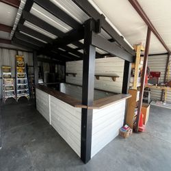 Outdoor Backyard Bar