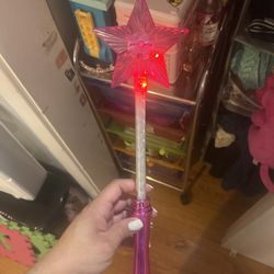 Pink Star Light Up Wand 