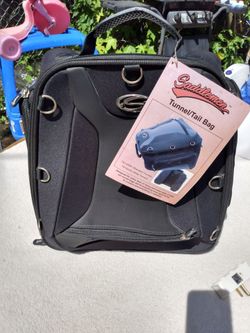 Saddlemen motorcycle tail bag